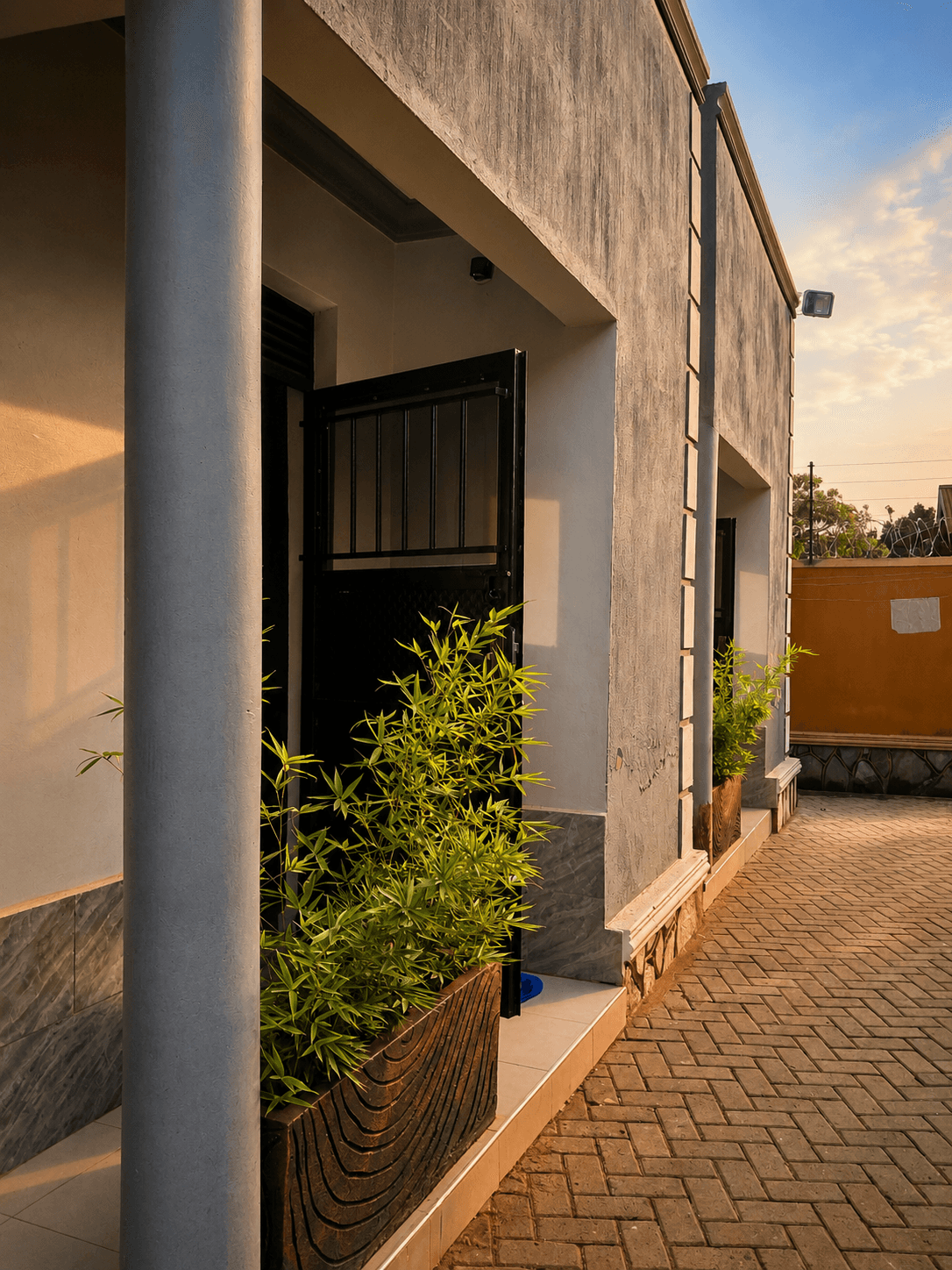 SMK Guest House — welcome to your stay in Entebbe